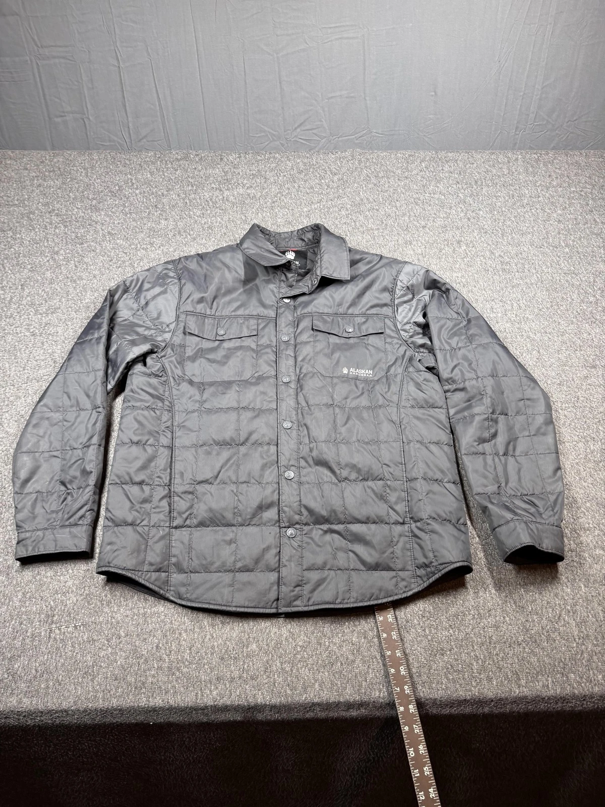 Alaskan Hardgear Jacket Mens Large Gray Quilted Snap Front Thinsulate Packable
Opens in a new window