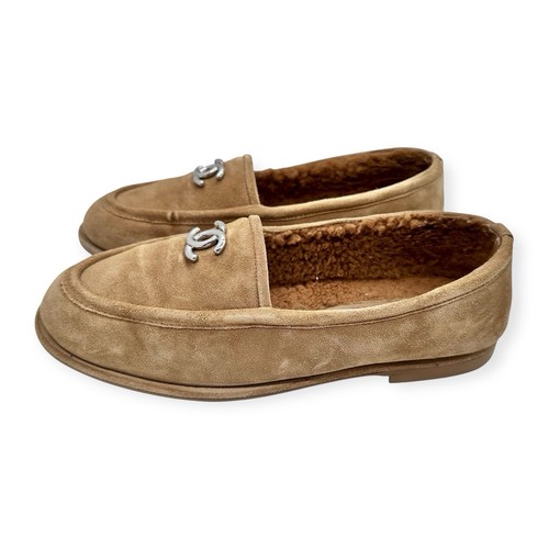 Chanel Mocasines Gamuza Talla 40,5 Zapatilla Mocasín Beige Piel de Oveja - Imagen 2 de 9