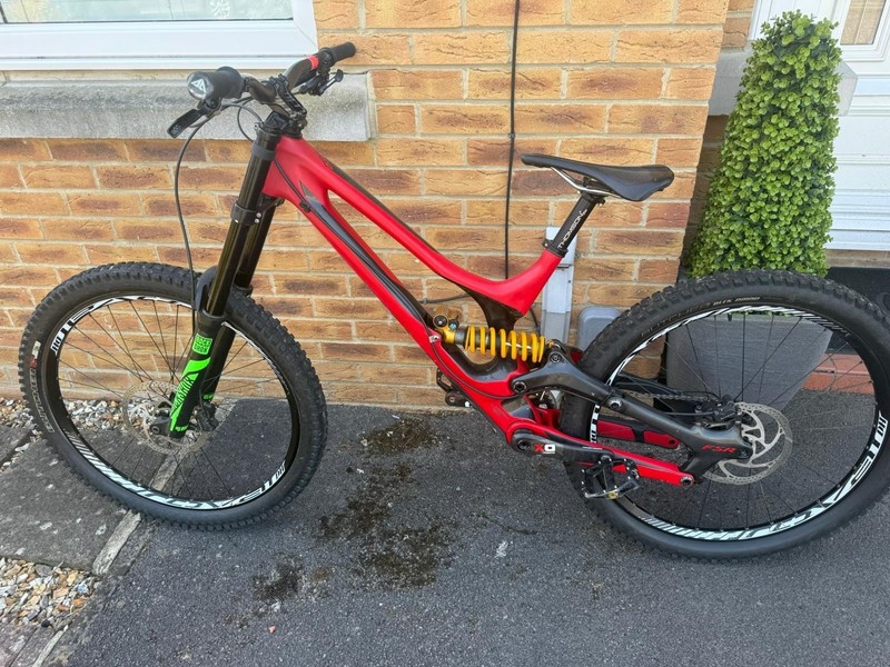 2019 Specialized Demo S-WORKS Large 27.5 Downhill MTB Original Spec Excellent