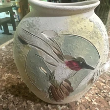 Hand Crafted Signed White Clay Vase Pottery/Stoneware Light Hummingbird Nature