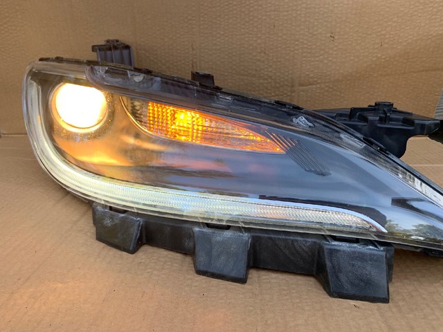 2015 2016 2017 CHRYSLER 200 RIGHT PASSENGER LED HALOGEN HEADLIGHT OEM