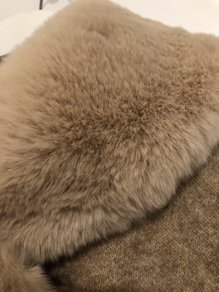 Suéter largo de piel sintética tostada Ellen Tracy talla L usado en muy buen estado Foto 3 de 4