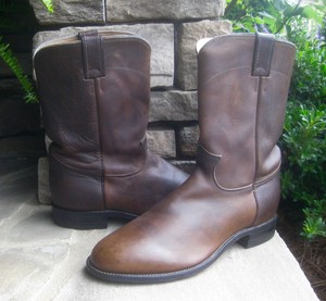 brock roper bay apache