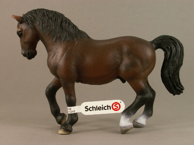 #[588] Schleich 82141 Isabell Werth s Satchmo mit Fähnchen und Zeritfikat 2010