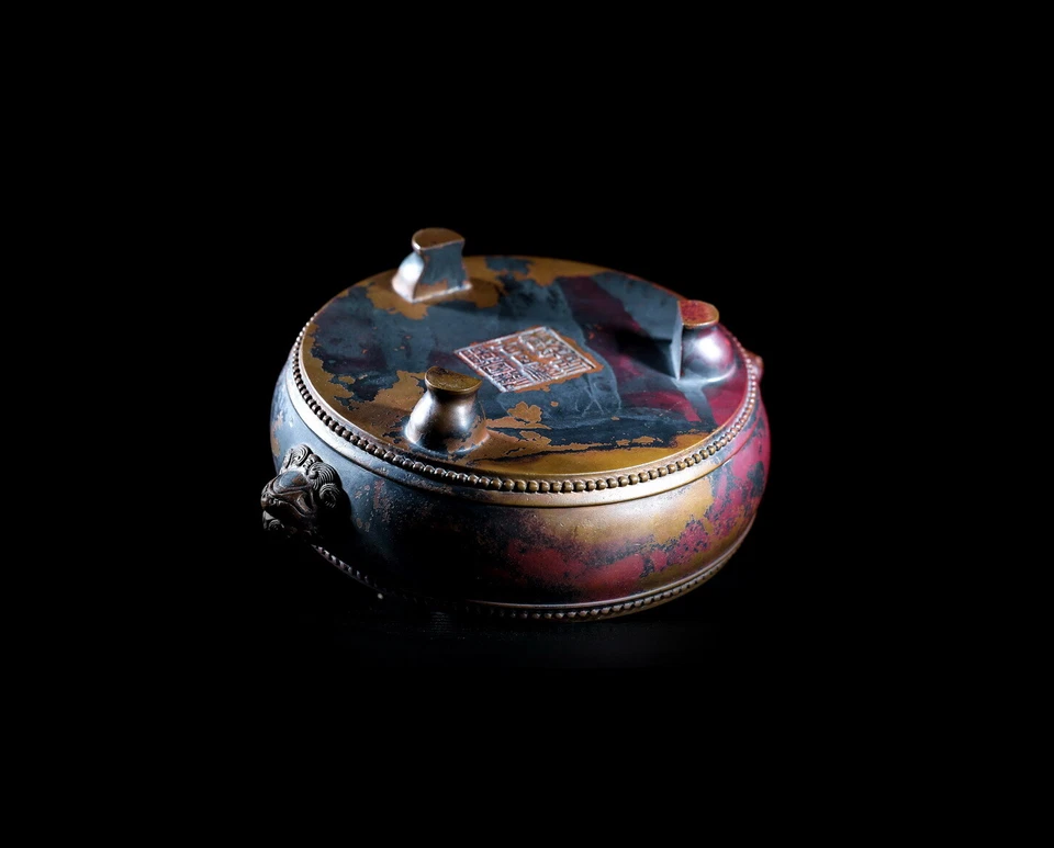 Copper Beast Ears Three-legged Round Incense Burner High-end Incense Supplies - Image 3 of 4