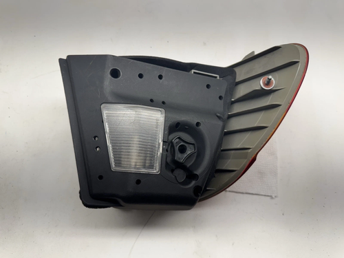 2002 2003 2004-05 BMW E46 325I 325XI 330I 330XI PASSENGER RIGHT TAIL LIGHT LAMP - Picture 3 of 6
