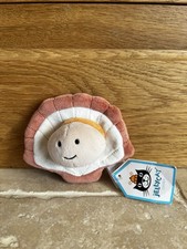 Jellycat Sensational Seafood Scallop BNWT Small food sea clam Retired soft plush