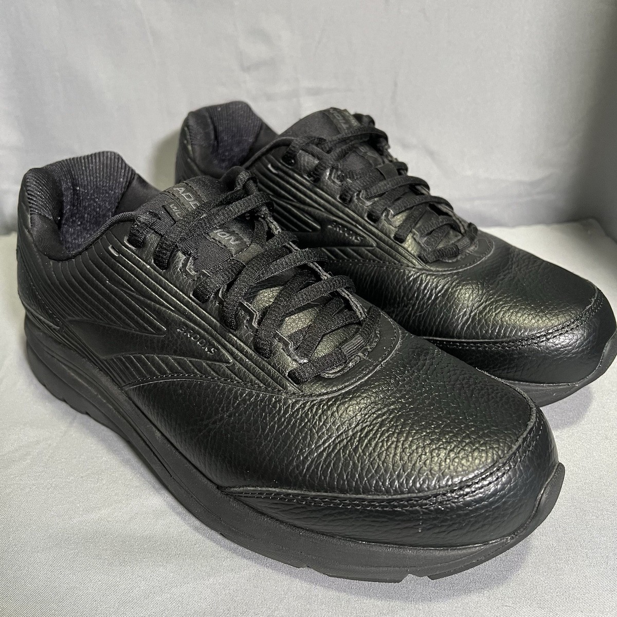 Brooks Addiction Walker Men's Black Leather Walking Shoes 9EE