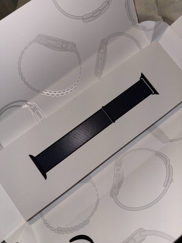 Genuine Apple INK Sport Loop 42mm Apple Watch Band Series 10 (NEW Open Box) - 第 2/6 張圖片