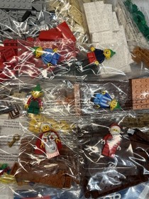 LEGO Creator 10245 Santa's Workshop Complete with Figs And Manual