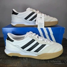 Adidas Predator Mundial Mens Size 12 Sneakers Shoes White Black Gum JH9493