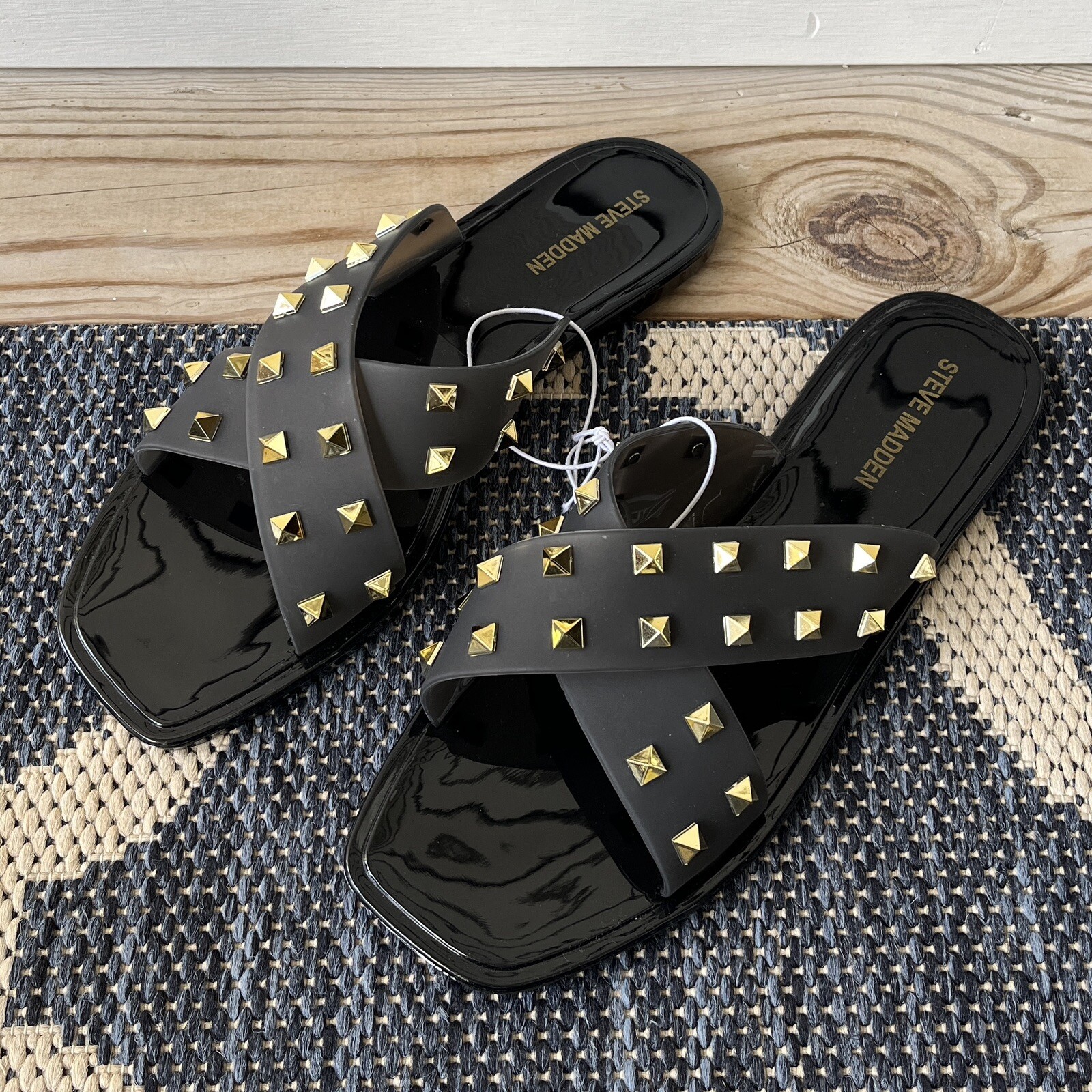 steve madden jelly slides