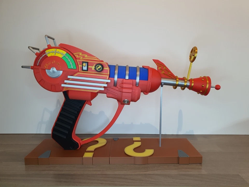 CoD Zombies Ray Gun MK1 Desk Display Lamp 5V USB LED - Image 4 of 4