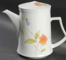 Mikasa Just Flowers Tea Pot 4 Cup