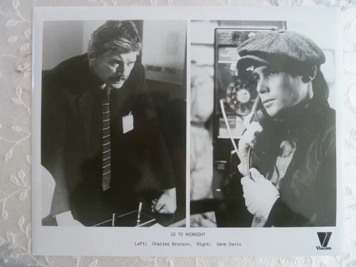 10 TO MIDNIGHT 8x10 b/w Press Photo / Charles Bronson & Gene Davis