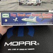 Hess 1999 Toy Truck and Space Shuttle With Satellite - N127