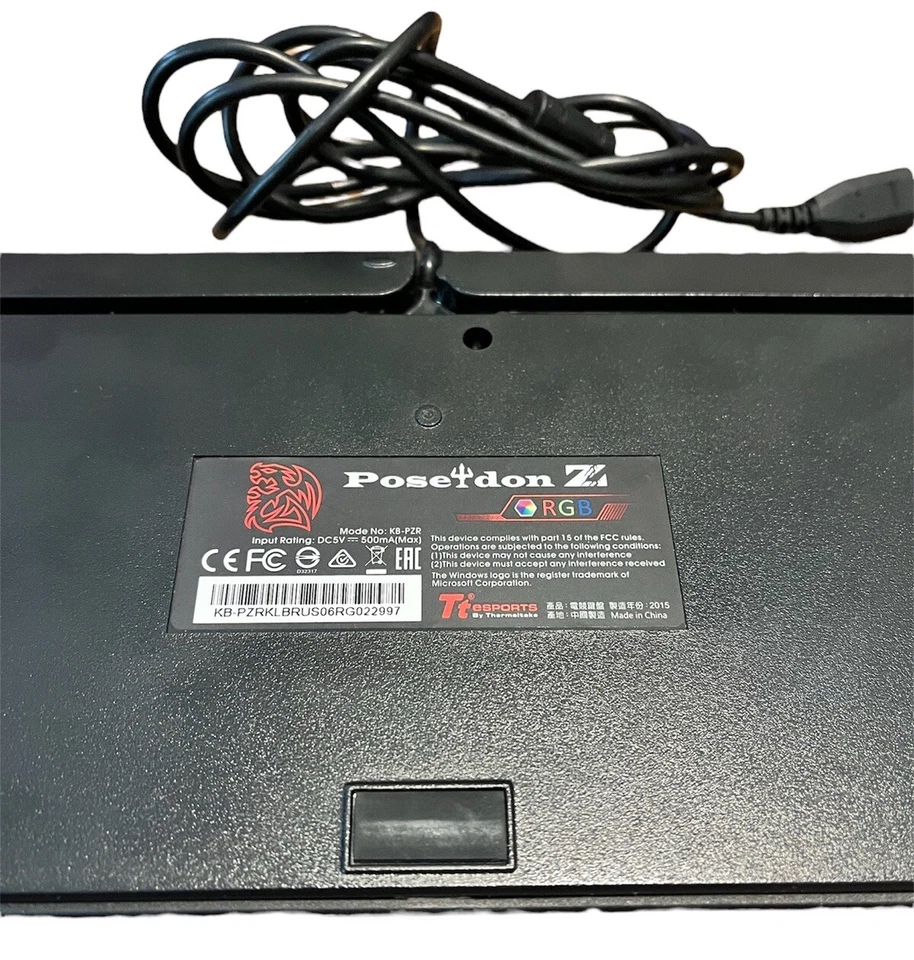 Thermaltake eSports Poseidon Z RGB Mechanical Gaming Keyboard with Blue Switches - Image 4 of 4