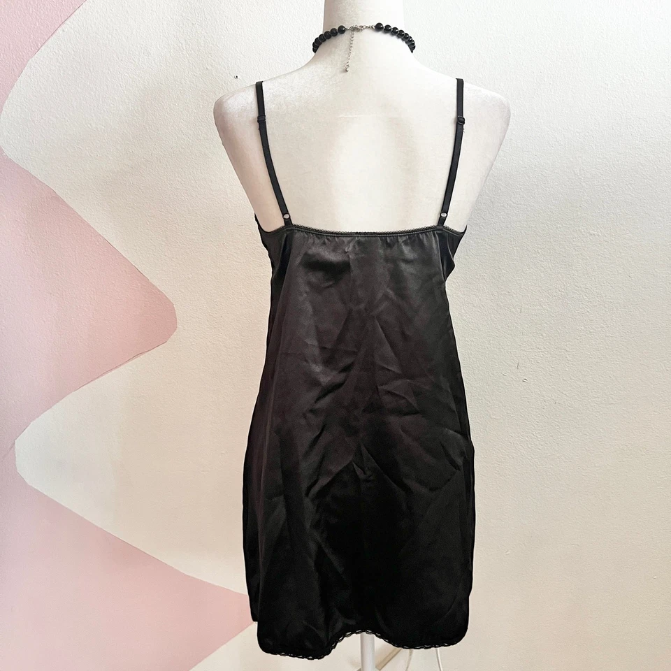 Vestido Babydoll de Encaje Negro Hada Grunge Y2K Años 2000 Gótico Pequeño Foto 3 de 4