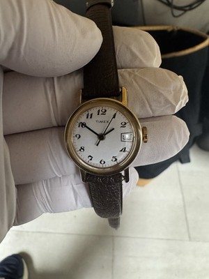 Timex Wind UP WOMEN'S Watch Brown Vinyl Strap Day Indicator Working