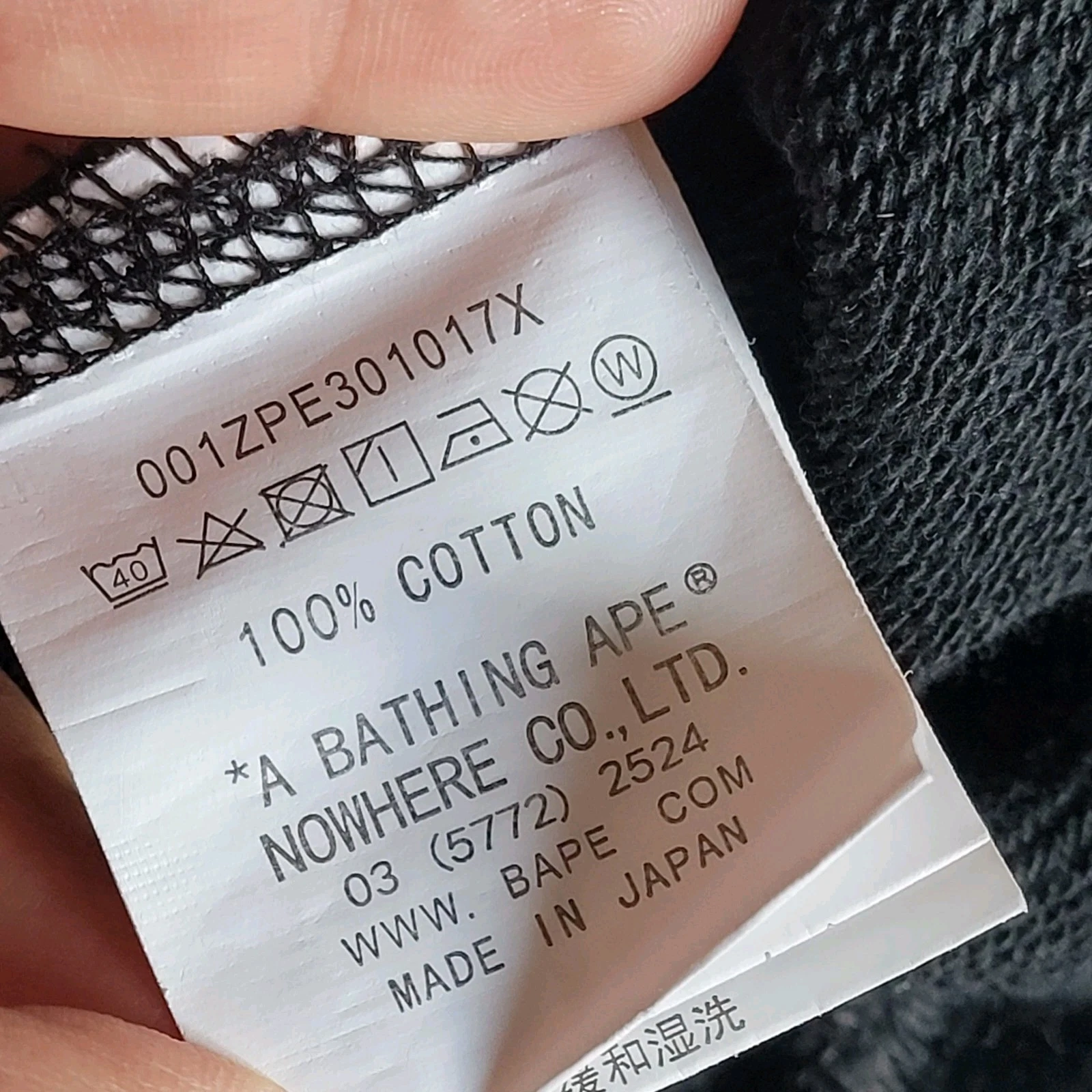 A BATHING APE (BAPE) Felpa con cappuccio e zip intera BAPE Black Shark A Bathing Ape taglia Large riflettente iridiscente