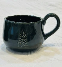 Hearth & Hand 13.5 oz STONEWARE DEBOSSED TREE HOLIDAY MUG Magnolia GREEN Target