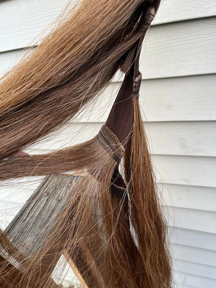 Prolunga coda di cavallo finta a strati 1 libbra castagno rosso lunghezza 50" - Immagine 3 di 4