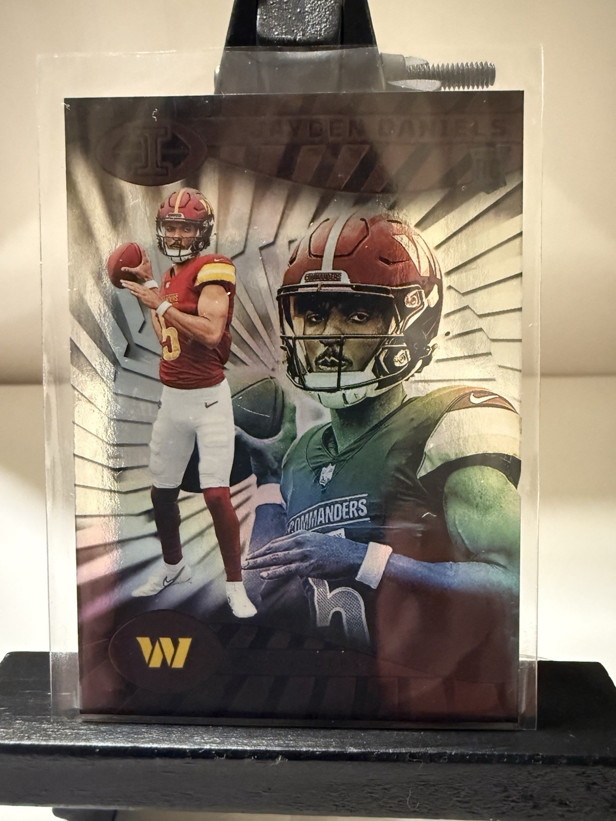 2024 Panini Illusions - Jayden Daniels #93 Retail (RC)