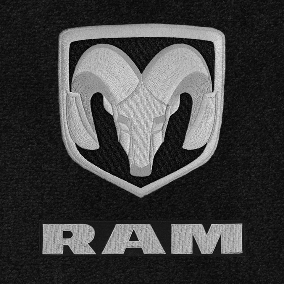 2020 - 2024 Ram 3500 定制版脚垫带刺绣 Ram 标志 — 第 2/3 张图片