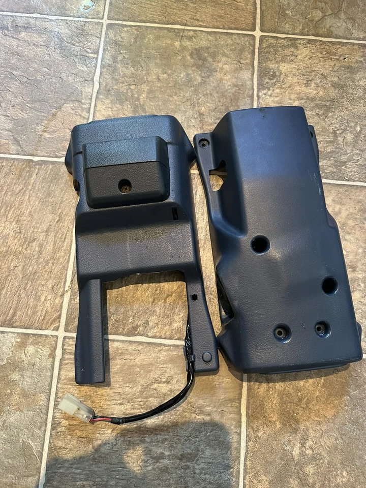 87-96 OEM Mitsubishi Mighty Max Dodge Ram 50 camioneta pickup columna cubierta Foto 3 de 4