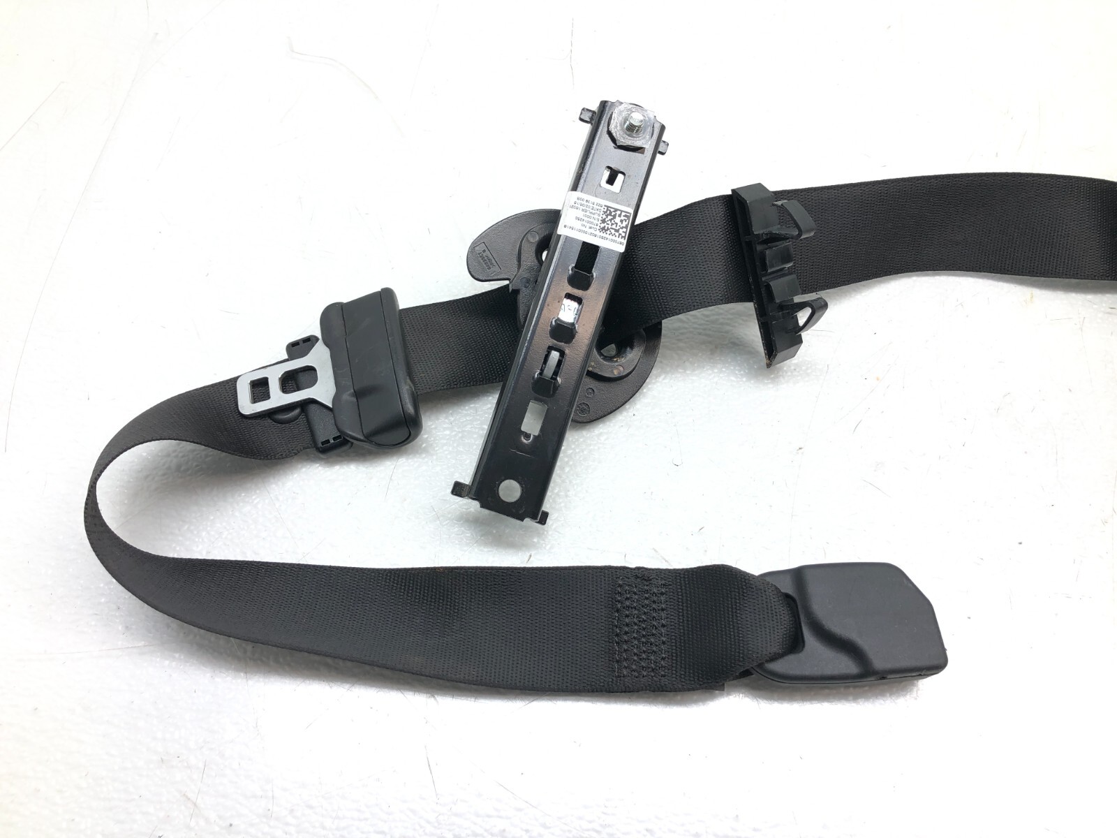 2014-2020 MASERATI GHIBLI SQ4 RIGHT PASSENGER FRONT SEATBELT RETRACTOR OEM.