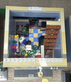 LEGO 10218 Pet Shop & Fire Brigade 10197 Modular Buildings W/Manuals &bull;Incomplete