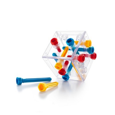 SmartGames   Criss Cross Cube, 1 Player Puzzle Game with 80 Challenges, 8+ Years
