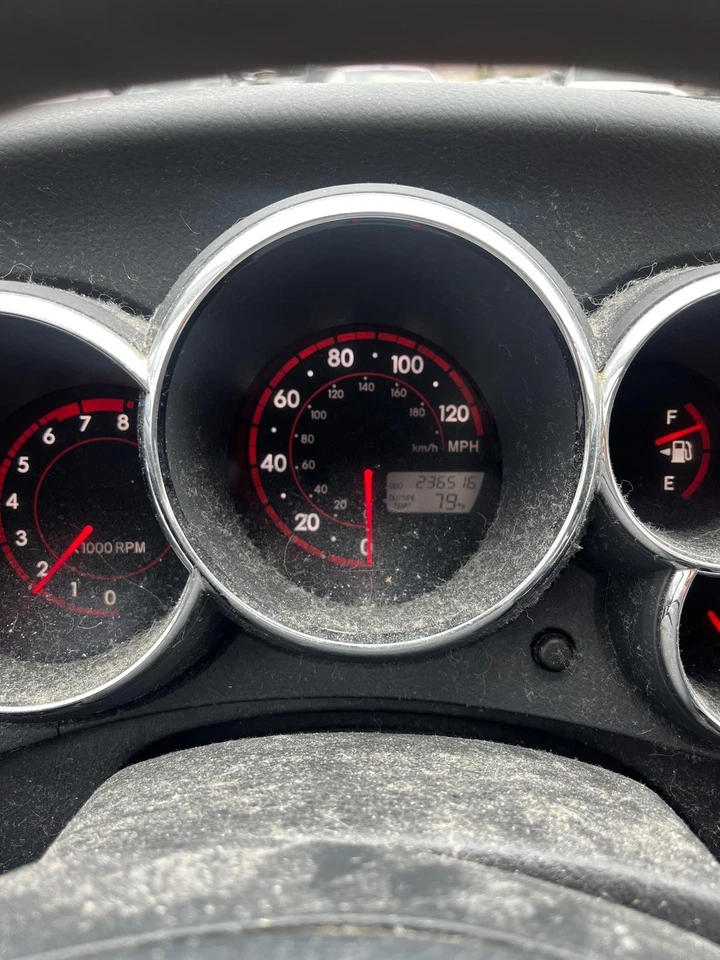 Cuadro de instrumentos velocímetro medidores Pontiac Vibe 1,8 AT 05-07 83800-01280 236 K Foto 3 de 4