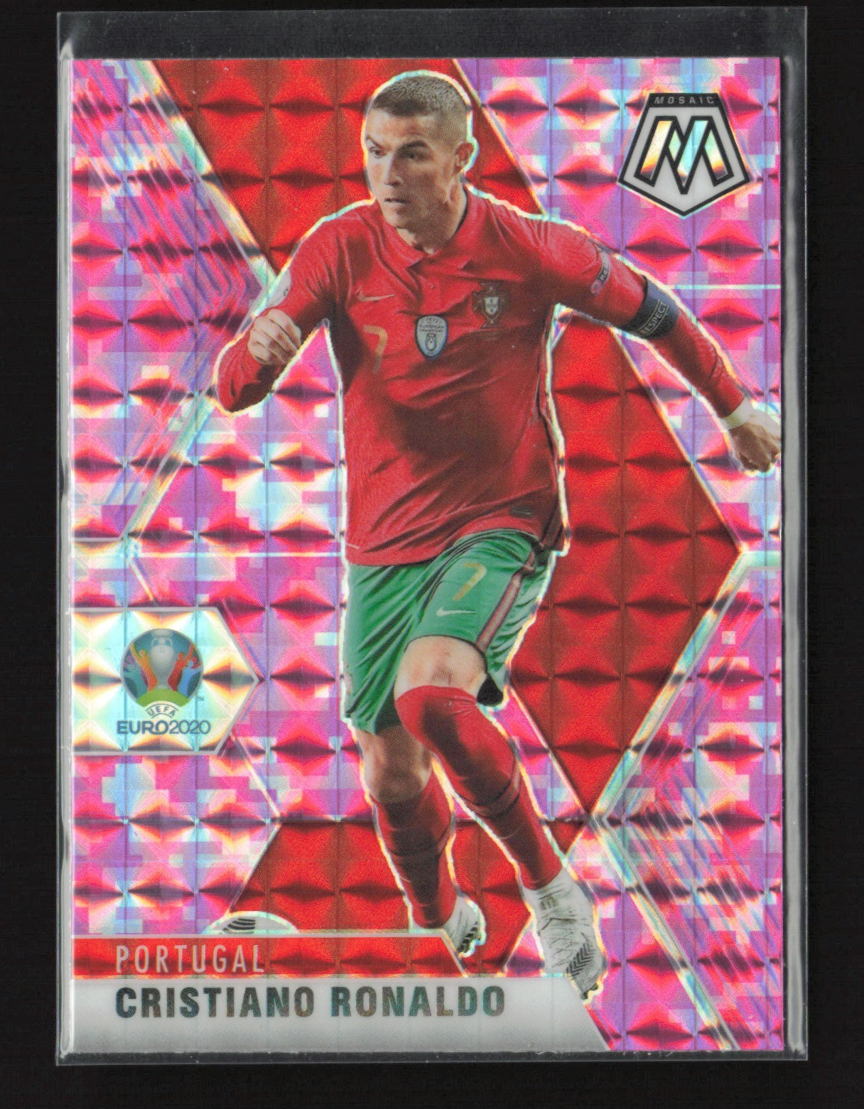 2021 Panini Mosaic UEFA EURO 2020 Pink Camo Prizm Cristiano Ronaldo #160