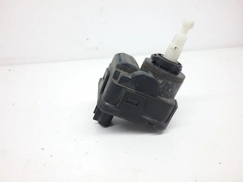 OPEL OMEGA B 25, 26, 27 Motor zur Leuchtweitenregulierung 90492832 20327023