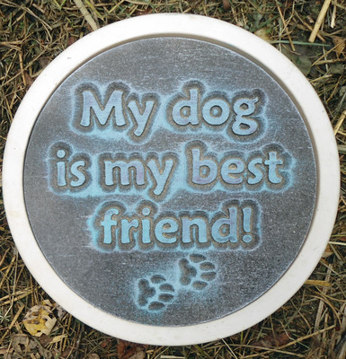 Dog best friend stepping stone mold plaster concrete casting mould