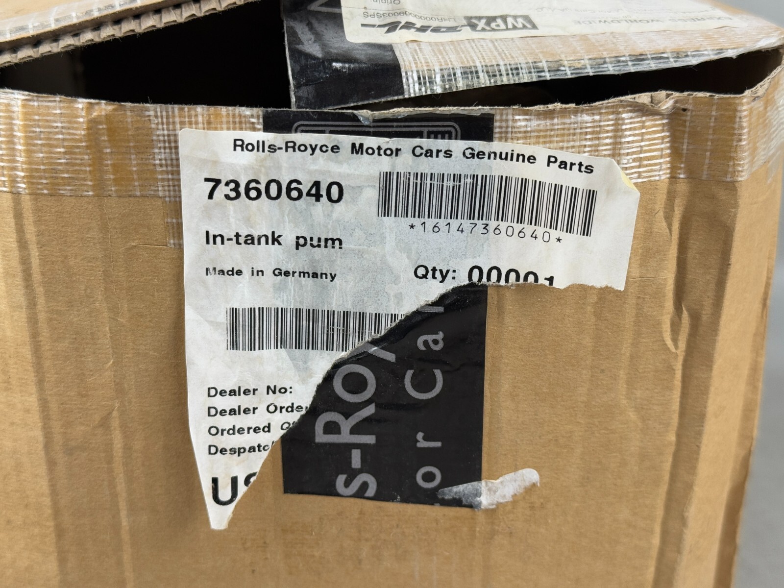 BRAND NEW! BENTLEY ROLLS-ROYCE DELIVERY UNIT WITH IN-TANK PUMP OEM # 7360640