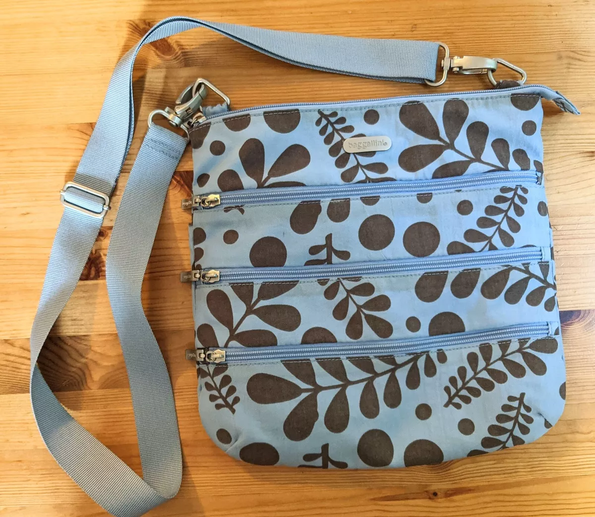 Baggallini Purse Handbag Crossbody 11x11 Blue Brown Many Pockets