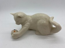 Lenox China Jewels Cat Figurine with Jeweled Ball 1991 Made in USA A32
