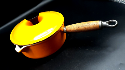 Vintage Yellow LE CREUSET #18 Sauce Pan w/Lid Wooden Handle | eBay