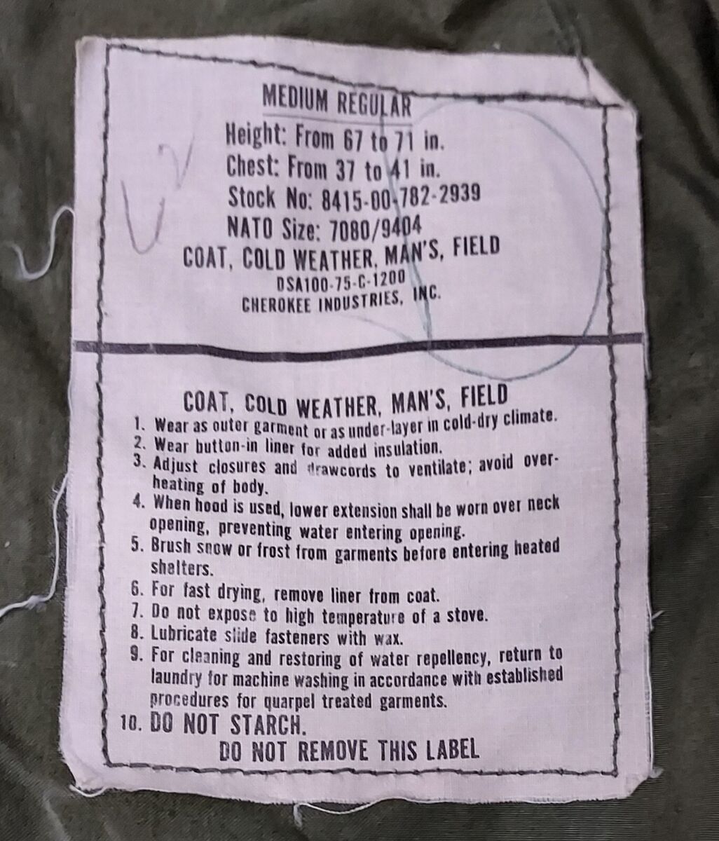 Vintage Vietnam War Era 1975 M65 Field Jacket OG107 Medium Vintage Vietnam War Era 1975 M65 Field Jacket OG107 Medium