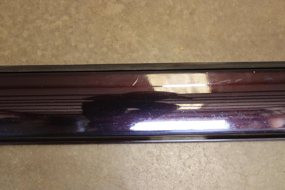 20182023 BUICK ENCLAVE LEFT DRIVER SIDE ROCKER MOLDING PANEL RED OEM