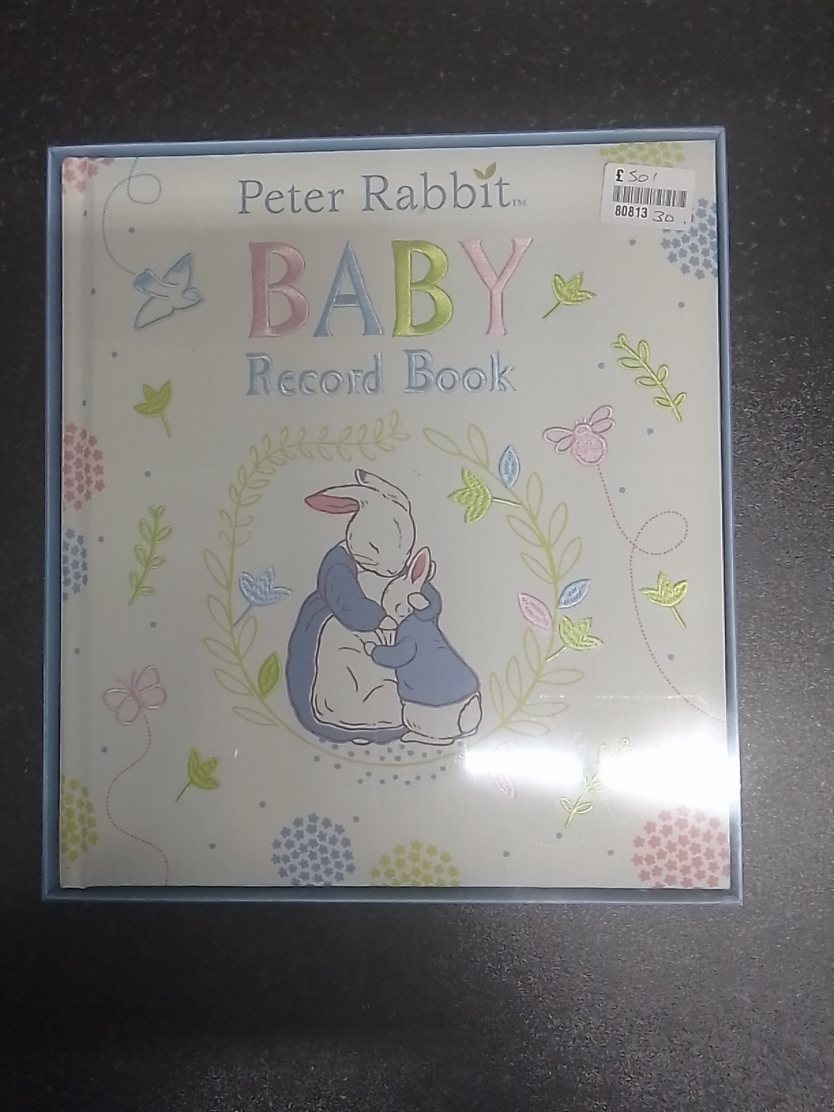 Peter Rabbit Baby Record Book (Hardback Book)