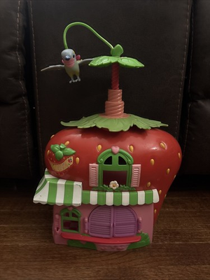 #ad 2008 Strawberry Shortcake Whirly Bird Berry Cafe House Playset Hasbro $19.99