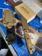 fixed blade knife with sheath 