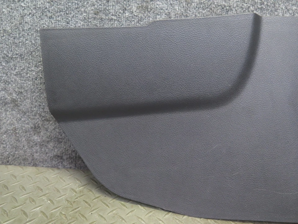 03-06 CHEVROLET SSR FRONT RIGHT KICK TRIM PANEL BLACK OEM - Image 3 of 4