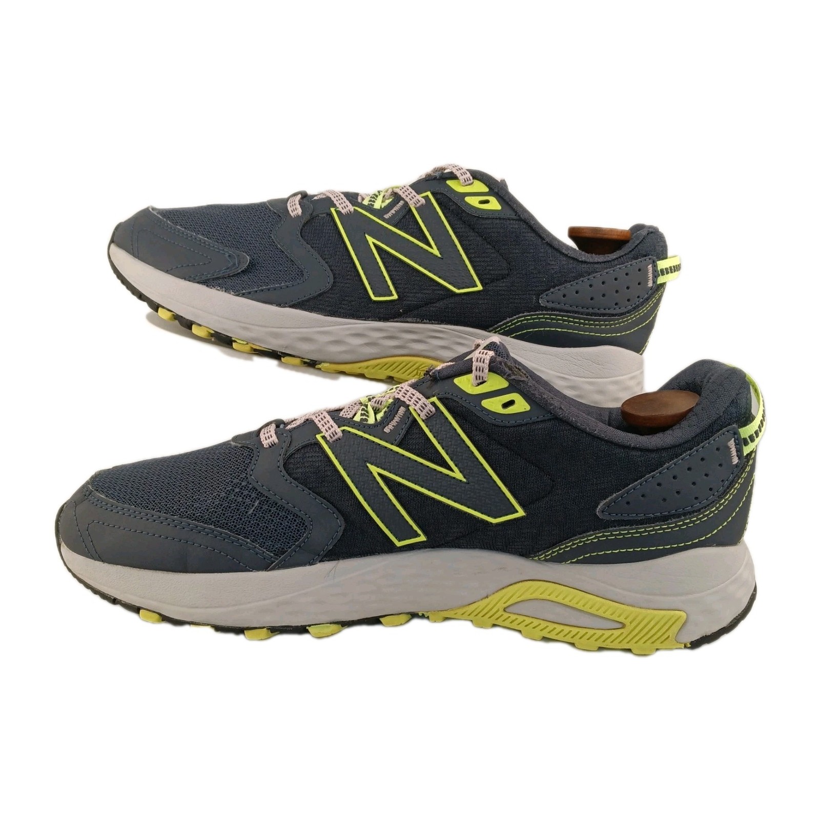 New Balance 410 All Terrain Tread Hiking Trail Shoe Women Sz 12  (WT410LP7)