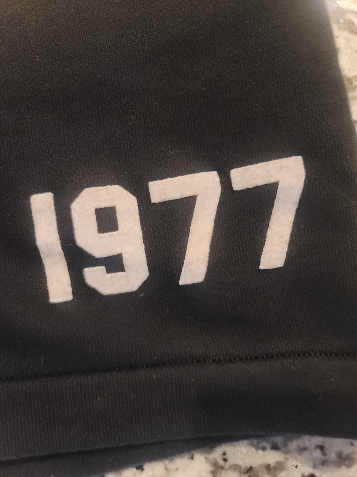 Black Essentials Shorts Size Medium - image 3