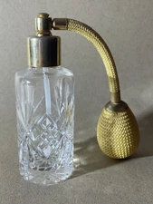 Vintage Art Glass Atomiser Perfume Bottle.