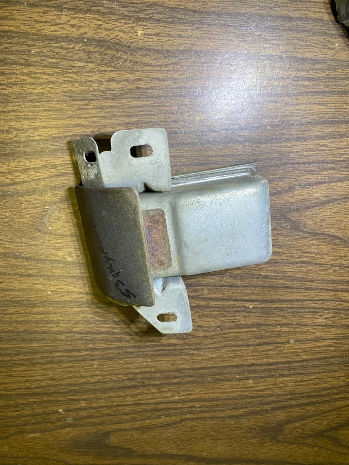 54 1953 Plymouth Dodge Dash Cenicero Cajón Belvedere Mayfair Regent Savoy Plaza Foto 3 de 4